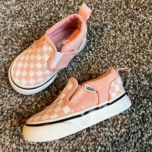 Vans Kid’s Pink Checkered Sneakers